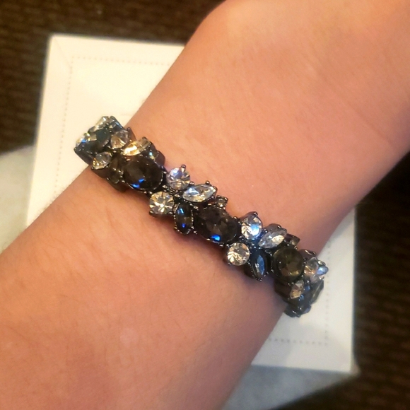 Roze Stretch Bracelet - Picture 2 of 2